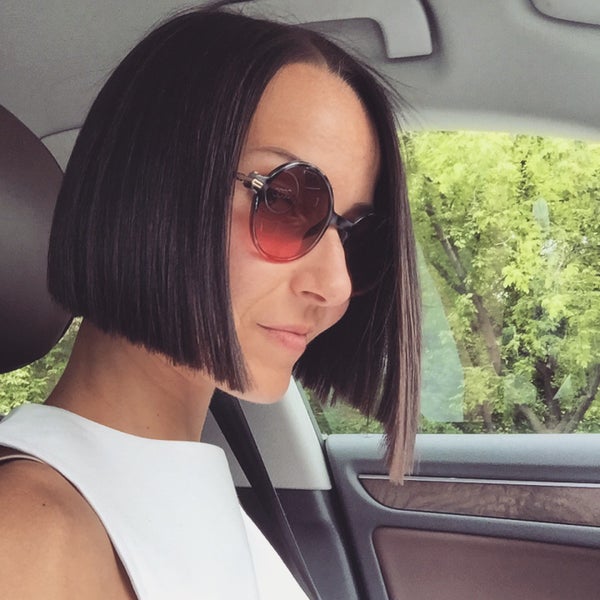 Cut and color салон красоты. Cut and color логотип. Новодевичий монастырь архитектор. Cut and color новодевичий. Cut and color флакон.