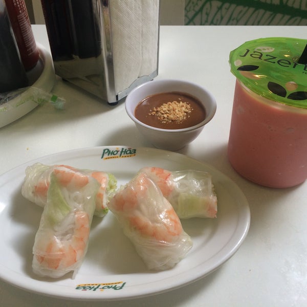 Photo taken at Phở Hòa &amp; Jazen Tea by Tyler H. on 7/31/2015
