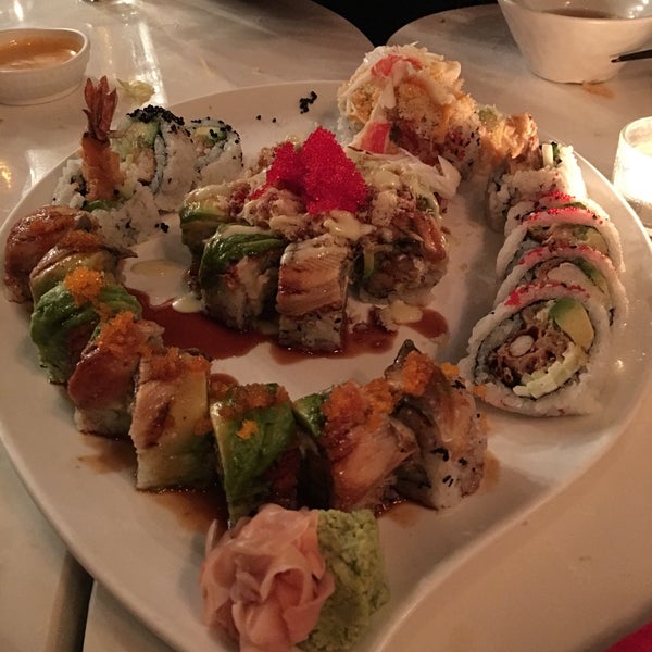 Foto scattata a Friends Sushi da Mohammed K. il 9/2/2018