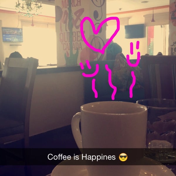 4/2/2015にSaja E.がVivid Restaurant &amp; Cafe Loungeで撮った写真