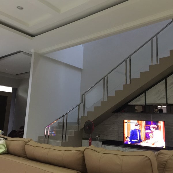 Rumah Taman Grisenda Jakarta Utara Yst90f39 Rumahkucom