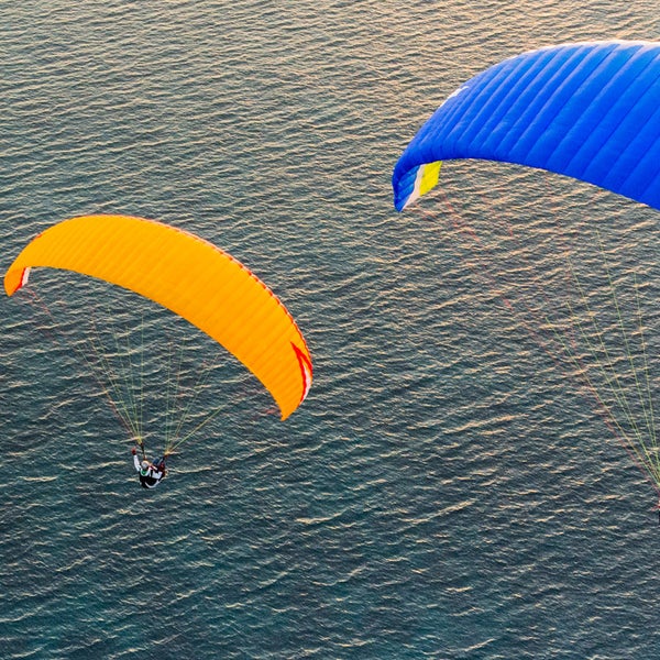 7/31/2014 tarihinde Oxygen Paraglidingziyaretçi tarafından Oxygen Paragliding'de çekilen fotoğraf