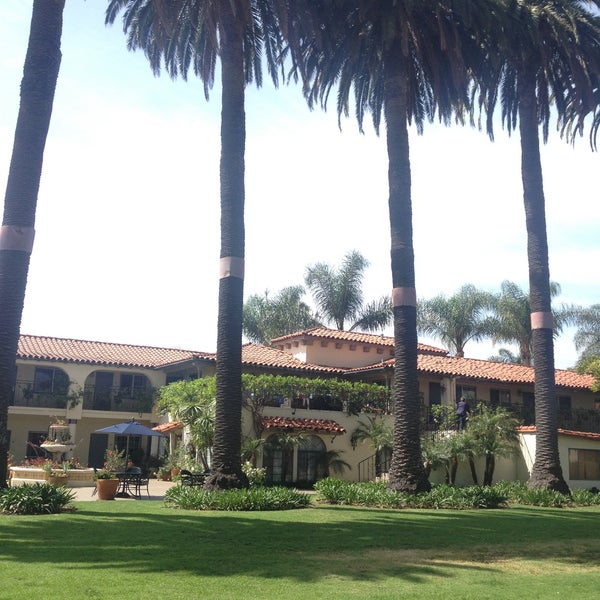 Foto diambil di Hotel Milo Santa Barbara oleh Gaby R. pada 3/20/2015