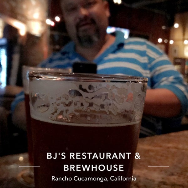 Photo taken at BJ&#39;s Restaurant &amp; Brewhouse by ! ! &quot;Backstage Gabe . on 8/31/2021