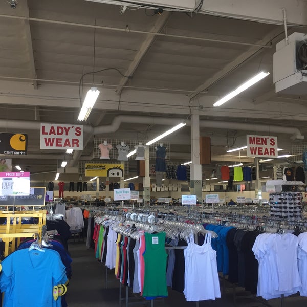 destillation Spille computerspil For nylig T-Shirt Wholesale Outlet - Clothing Store in Fountain Valley