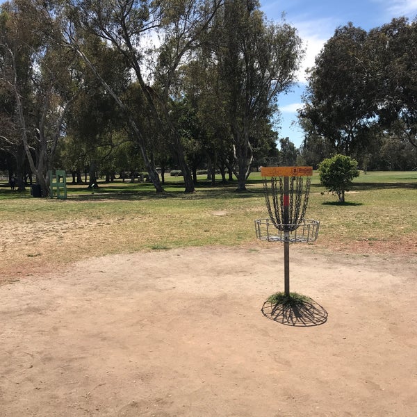 Huntington Beach Disc Golf Park 10 tips from 372 visitors