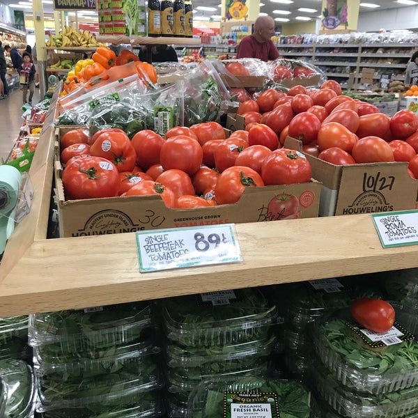 Trader Joe's Huntington Beach'da Market