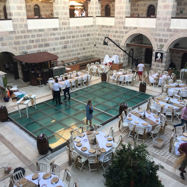 9/23/2017 tarihinde Mehmet S.ziyaretçi tarafından Kanuni Kervansaray Historical Hotel'de çekilen fotoğraf