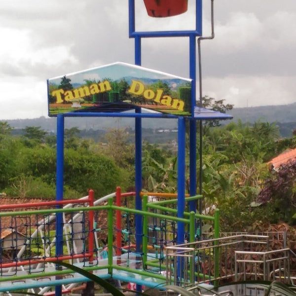 Photos At Taman Dolan 1 Tip