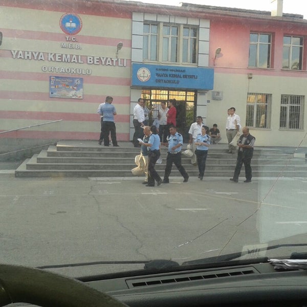 photos at yahya kemal beyatli ortaogretim okulu kayseri kayseri