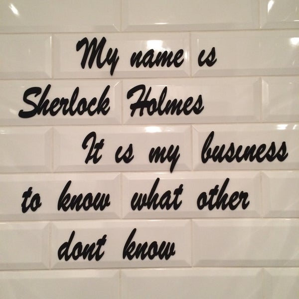Foto tirada no(a) Sherlock &amp; Bacon / Шерлок і Бекон por Regina M. em 12/20/2014