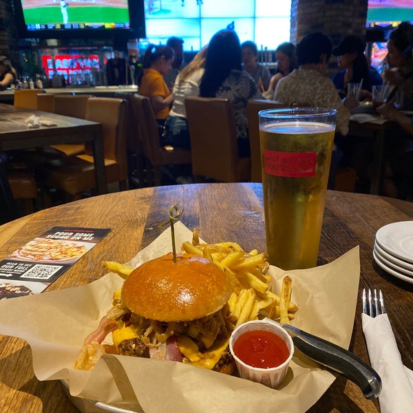 Jack Astor's Bar & Grill Downtown Toronto 112 tips from 7152 visitors