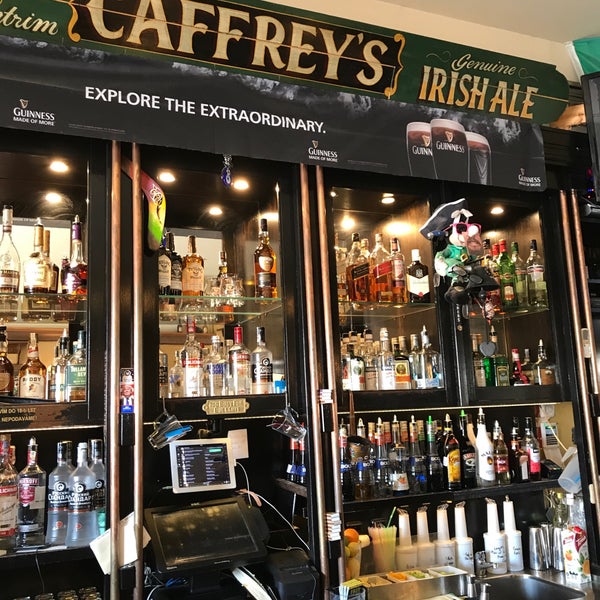 8/29/2017에 Michael E.님이 Caffrey&#39;s Irish Bar에서 찍은 사진