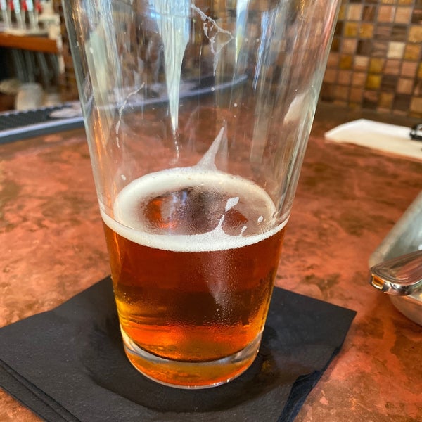 Foto tirada no(a) The Jeffrey Craft Beer &amp; Bites por Katie H. em 10/18/2019