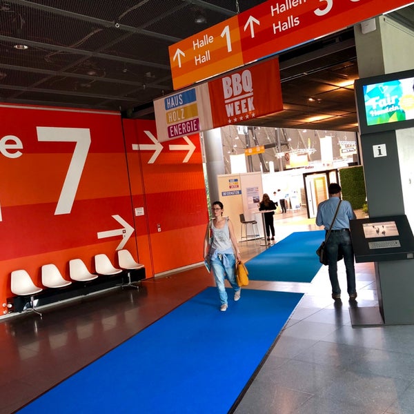 Photos At Halle 7 Messe Stuttgart Convention Center