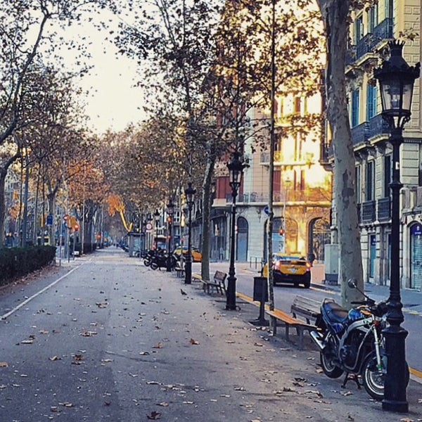 1/17/2015 tarihinde Dalaly Fziyaretçi tarafından Silken Gran Havana Barcelona'de çekilen fotoğraf