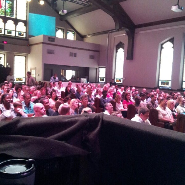 Foto scattata a Chicago Tabernacle da David F. il 7/13/2014