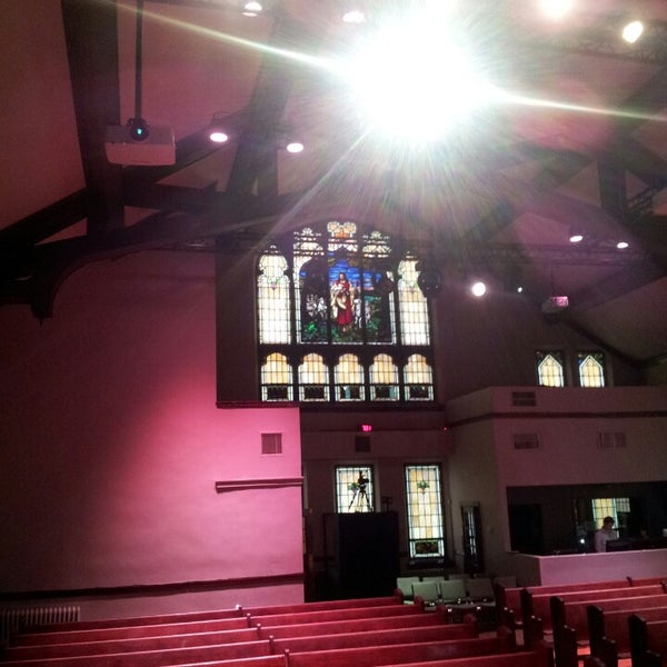 Foto tomada en Chicago Tabernacle  por David F. el 9/1/2013
