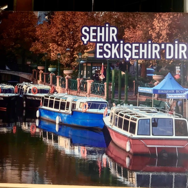 Снимок сделан в Eskişehir Şehirler Arası Otobüs Terminali пользователем Ersin K. 4/18/2022