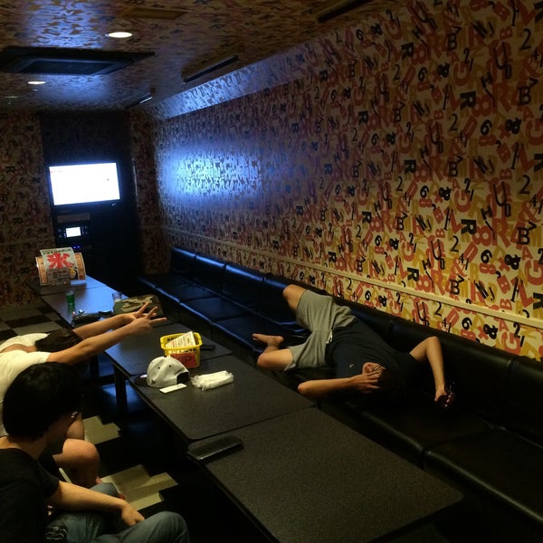 Александр гребнев челябинск. Школа танцев екатеринбург. Клуб metaworld череповец. Социальные танцы. Boogie woo яндекс.