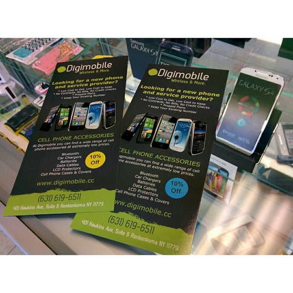 8/28/2014 tarihinde Digimobile C.ziyaretçi tarafından Digimobile - Computer Cell Phone Repair - Ronkonkoma'de çekilen fotoğraf
