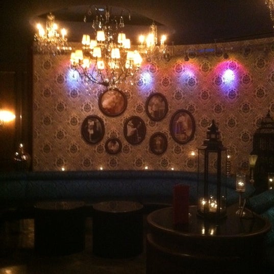 Photo taken at CatHouse Boutique Nightclub / Doohan&#39;s Bar &amp; Lounge by Erin B. on 9/26/2012