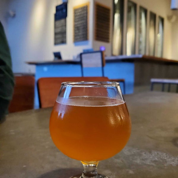 Photo taken at Holy Mountain Brewing Company by Mizuwarrior B. on 6/5/2022