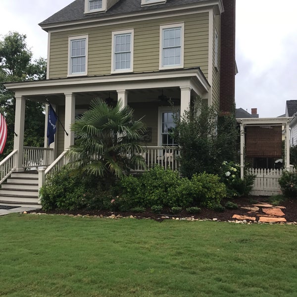 Hollingsworth Park Park in Greenville