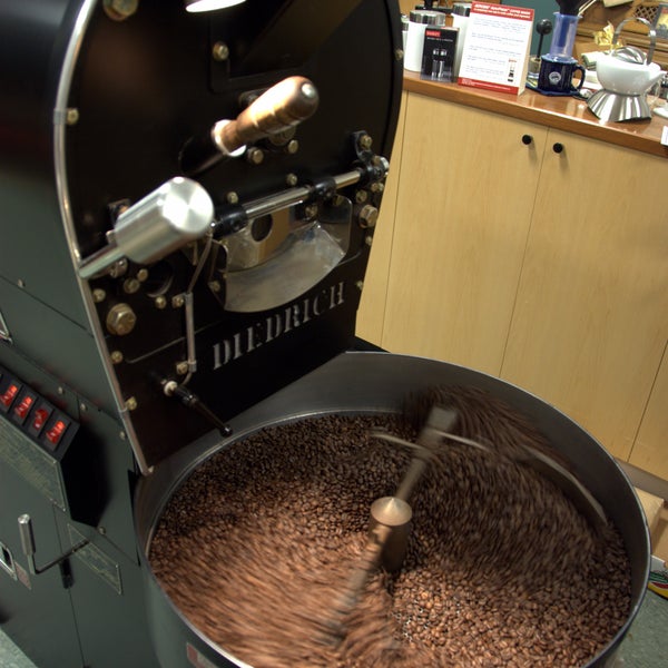 Foto tirada no(a) Columbia River Coffee Roaster por Columbia River Coffee Roaster em 8/5/2014