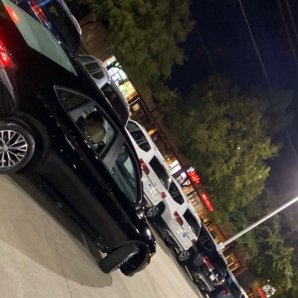 Clay Cooley Volkswagen of Park Cities Car Dealership