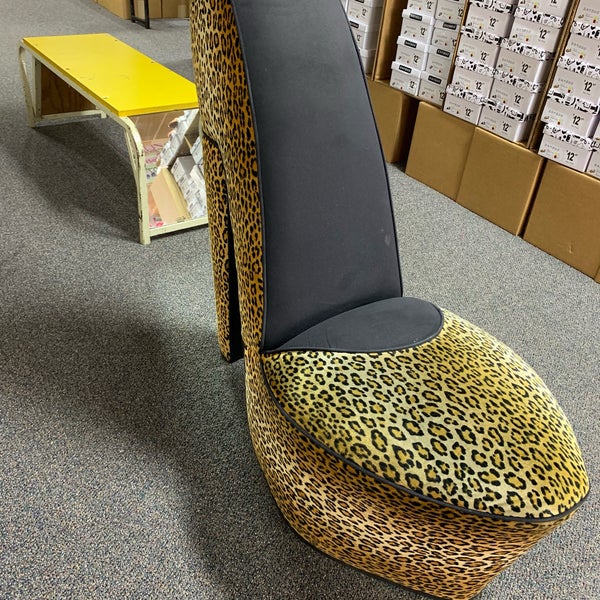 vince camuto victoria pumps