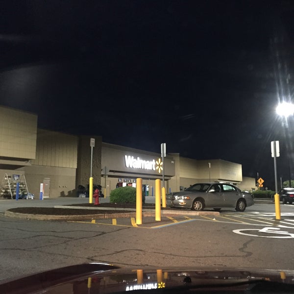 Walmart Supercenter Big Box Store in Anderson