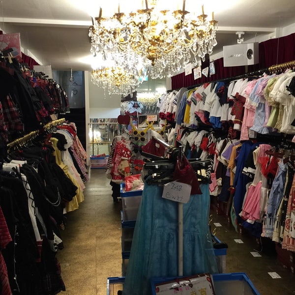 ボディーライン 大阪店 Body Line Osaka Clothing Store In 心斎橋