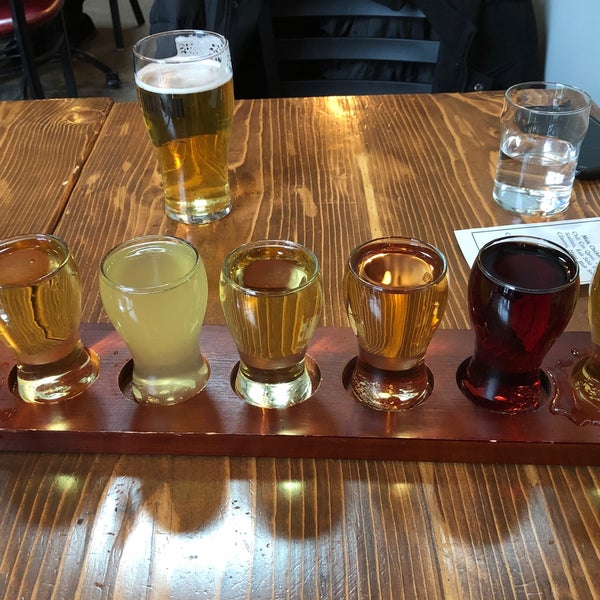 Get a flight of ciders! Also, food choice for vegetarians/vegans & board games!