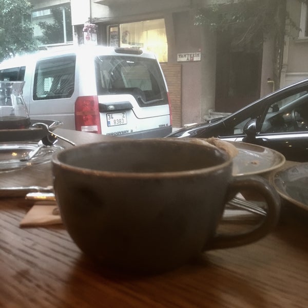 10/15/2018 tarihinde Erin Aslı Ö.ziyaretçi tarafından Mura Coffee &amp; Bar'de çekilen fotoğraf