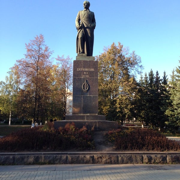 Площадь дзержинского в дзержинске