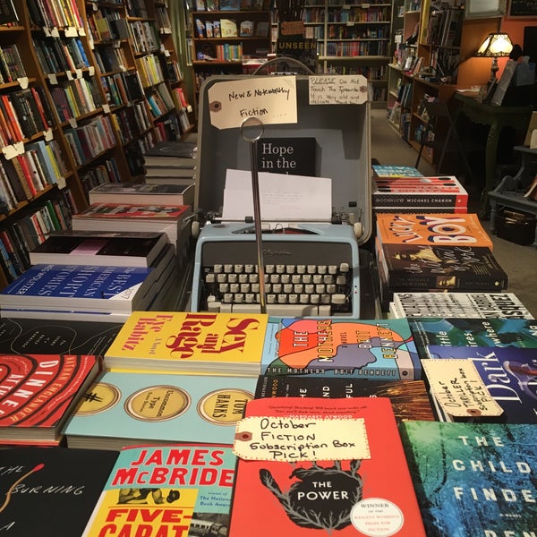 Photo taken at The Astoria Bookshop by Lydia J. on 11/18/2017