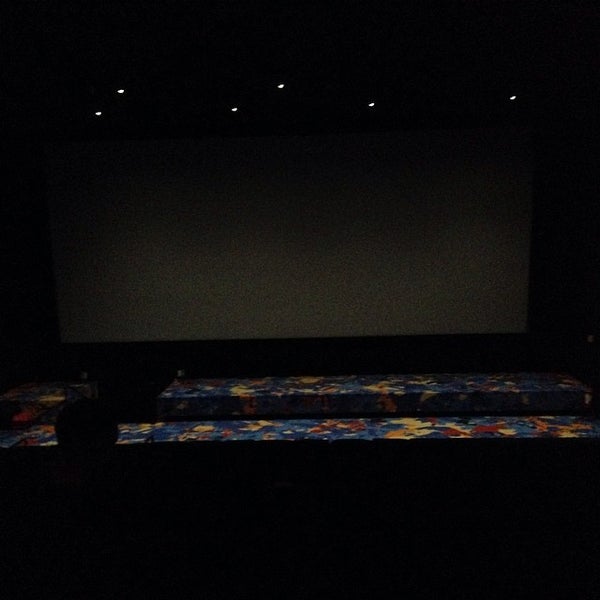 Foto diambil di IMG Cinemas oleh Tommy F. pada 6/4/2014