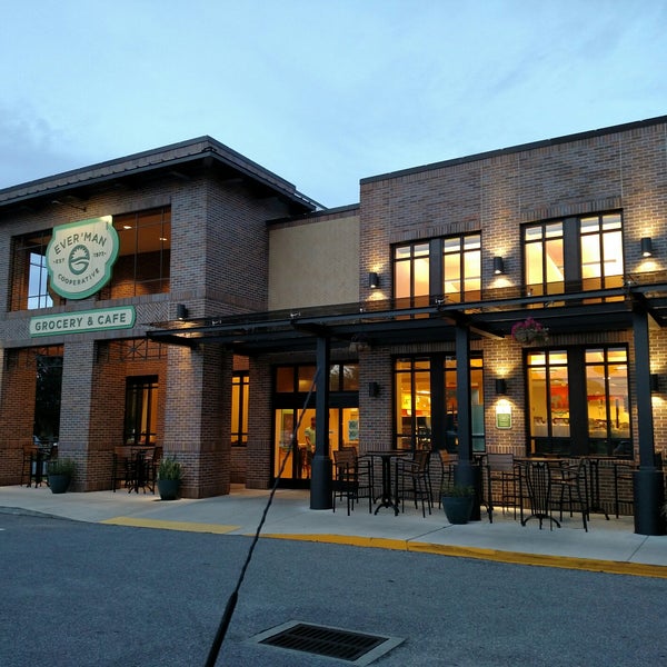 Foto di Ever'man Natural Foods Downtown Pensacola 315 W Garden St