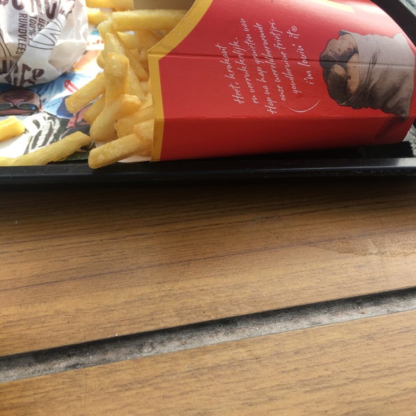 6/17/2017 tarihinde Joffrey S.ziyaretçi tarafından McDonald&#39;s'de çekilen fotoğraf