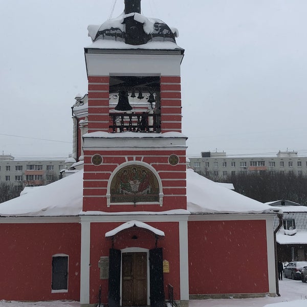 Храм Живоначальной Троицы в Конькове, православный храм, Профсоюзная ул., 116, М