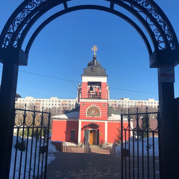 Троицы Живоначальной Храм в Конькове (2010 год). Стоковое фото № 1895486, фотогр