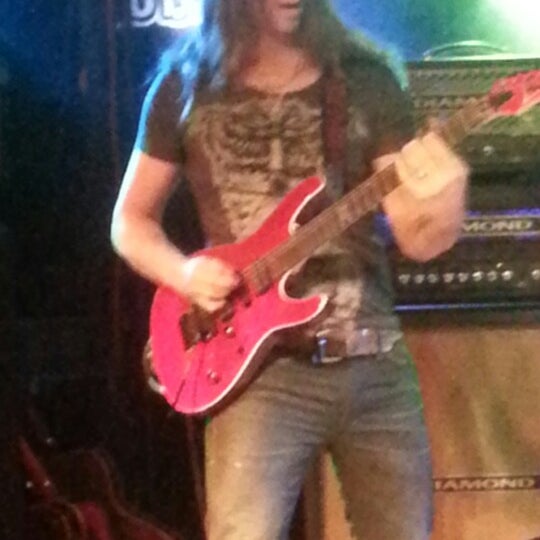 Blue Fox Billiards Bar & Grill 1160 Millwood Pike