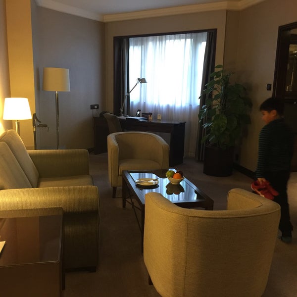 Photo taken at Prince Hotel, Hong Kong by Dr M. on 1/1/2016