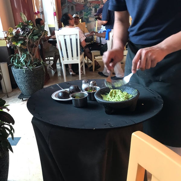Photo taken at El Andariego - Restaurante by Julio R. on 5/2/2019