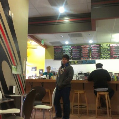 Foto tirada no(a) The Spot Cafe por Rocky S. em 11/29/2012