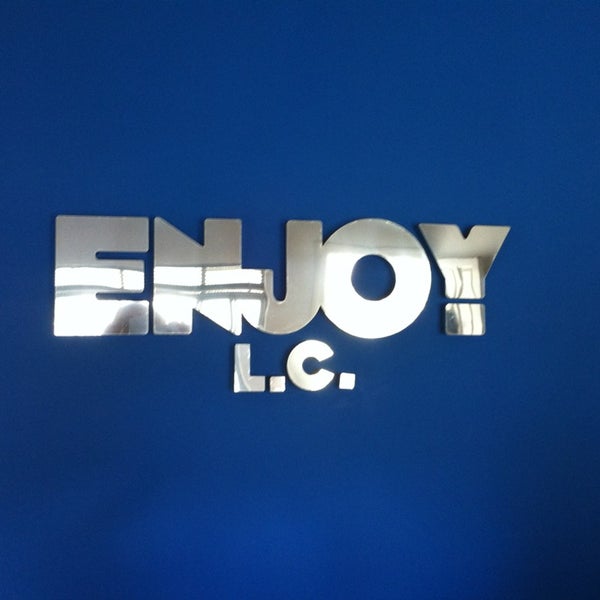 Футболка с фото вагины. Роза в парафине. O'key ваге. Футболка кокаин. Скума.