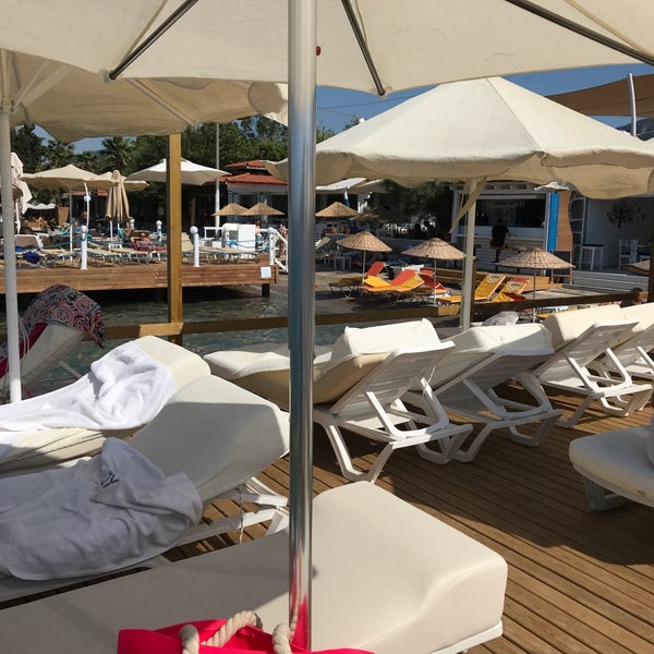 Foto scattata a Lavinya Otel &amp; Beach da Canan Ö. il 6/9/2019