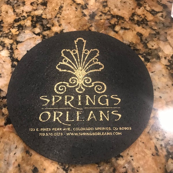 รูปภาพถ่ายที่ Springs Orleans โดย Mighty Q เมื่อ 12/3/2019