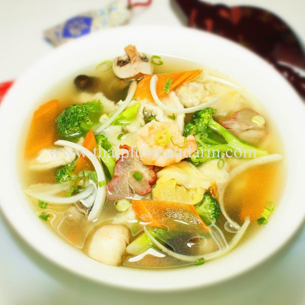 Foto tomada en Jade Thai &amp; Mandarin Cuisine  por Jade Thai &amp; Mandarin Cuisine el 8/8/2014